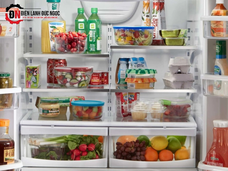 Sắp xếp lại các vị trí các vật dụng trong tủ lạnh 